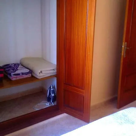 With 2 Bedrooms In Los Gigantes *